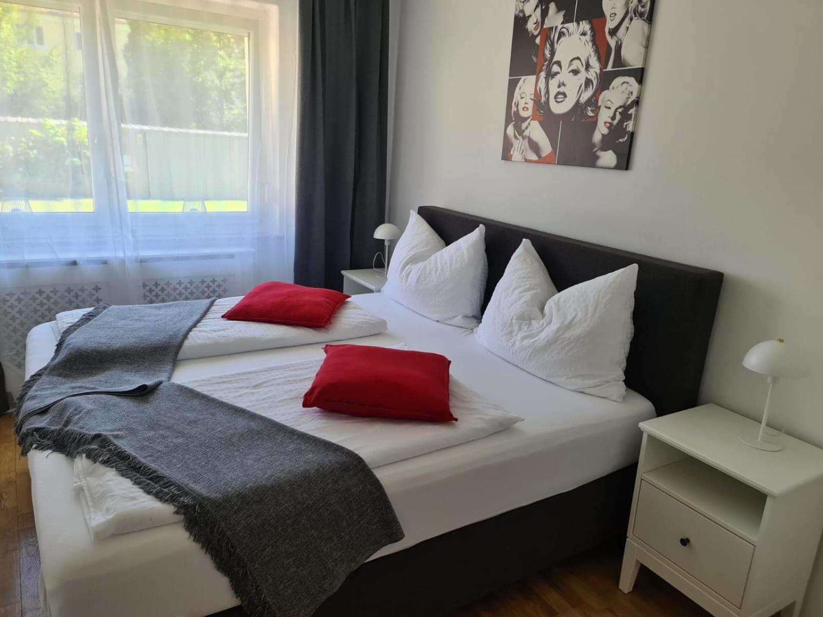 Wohnung See- Und Bergnaehe Gmunden Exterior foto